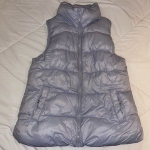 Old Navy puffer vest. Size small, silver/grey